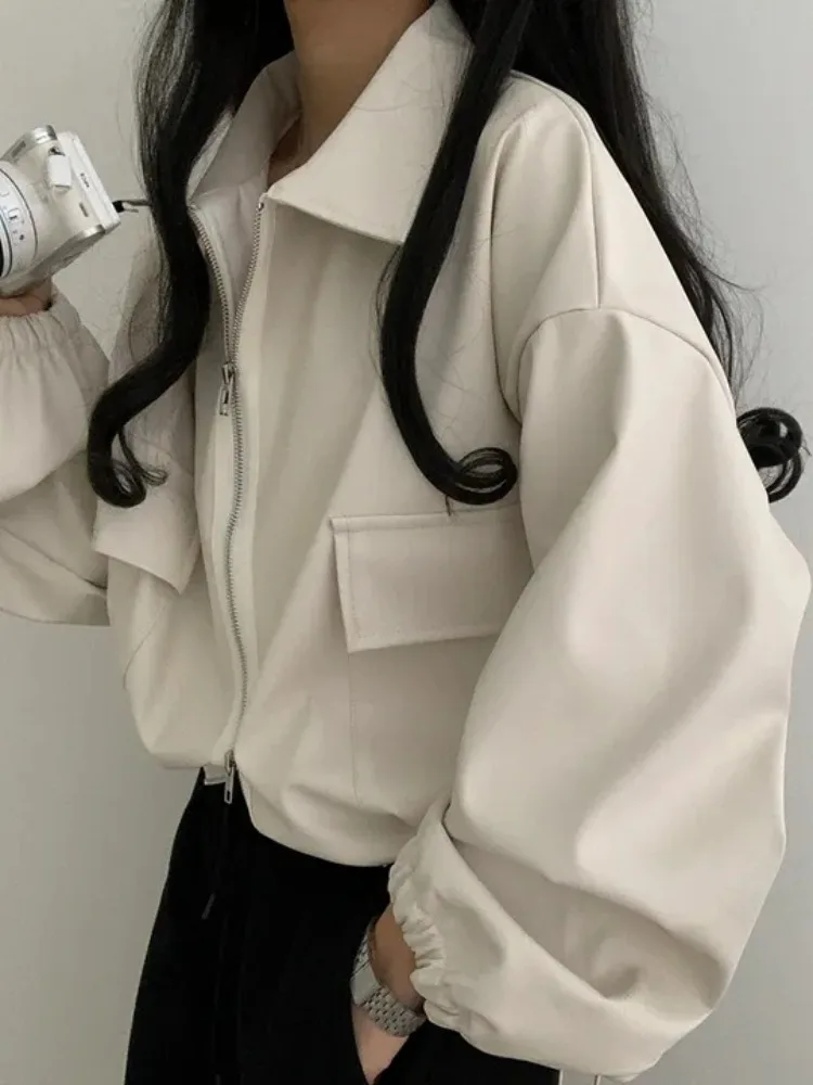 Chaqueta de Cuero Estilo Motero para Mujer, Nueva Colección Otoño, Cuello Alto, Doble Bolsillo, Cordón Ajustable, Estilo Urba...