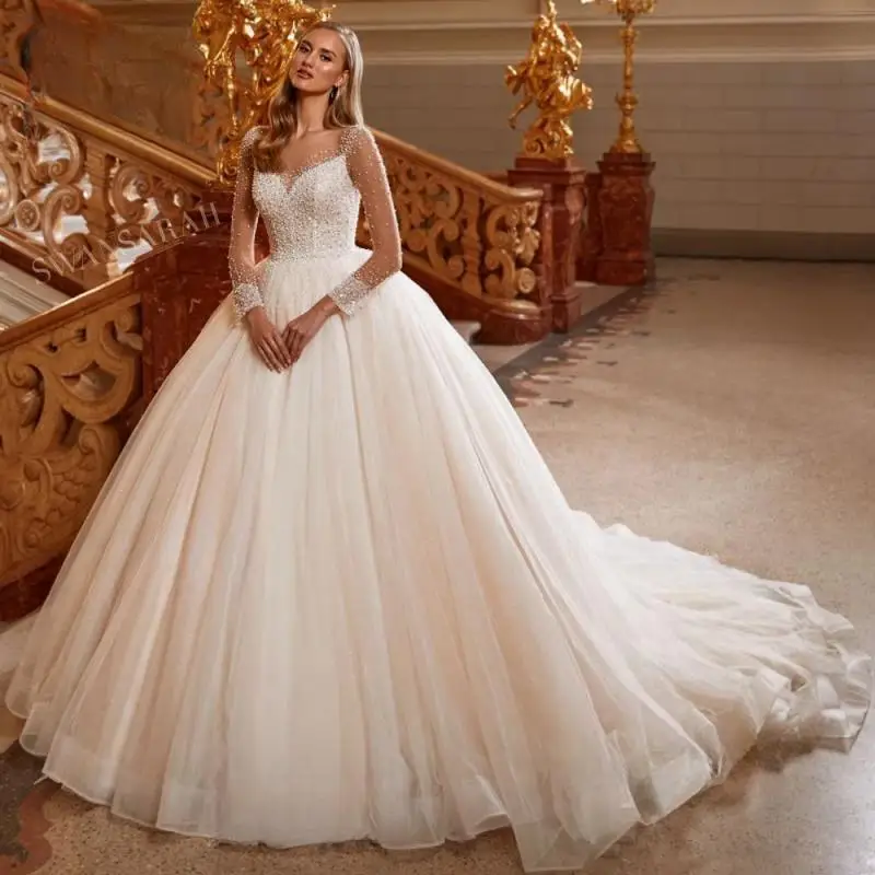 

Luxury Long Sleeve Wedding Dress 2025 Sweetheart Beaded Bride Ball Gown Princess SwanSarah