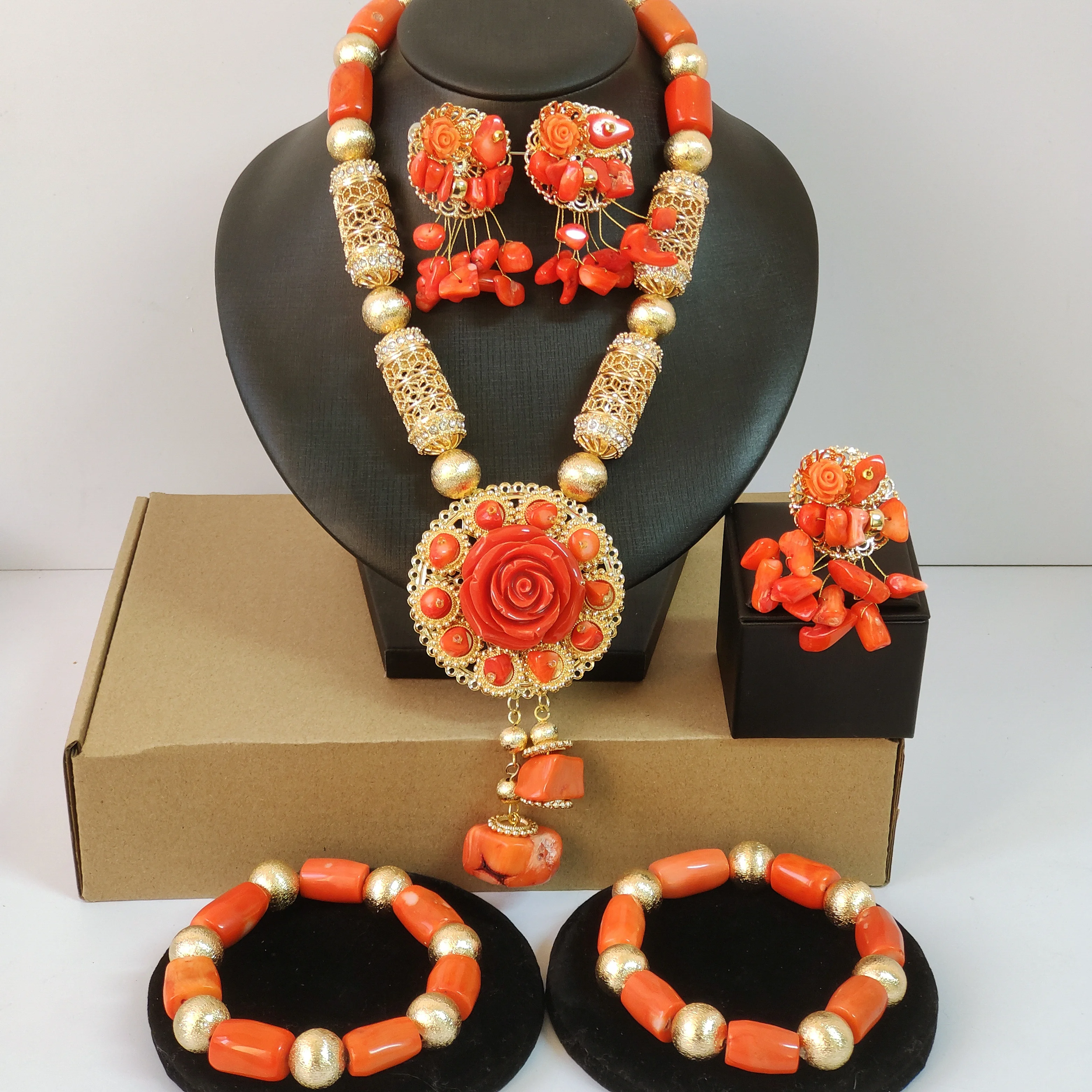 

Коралловые бусины, натуральные, оригинальные, нигерийские