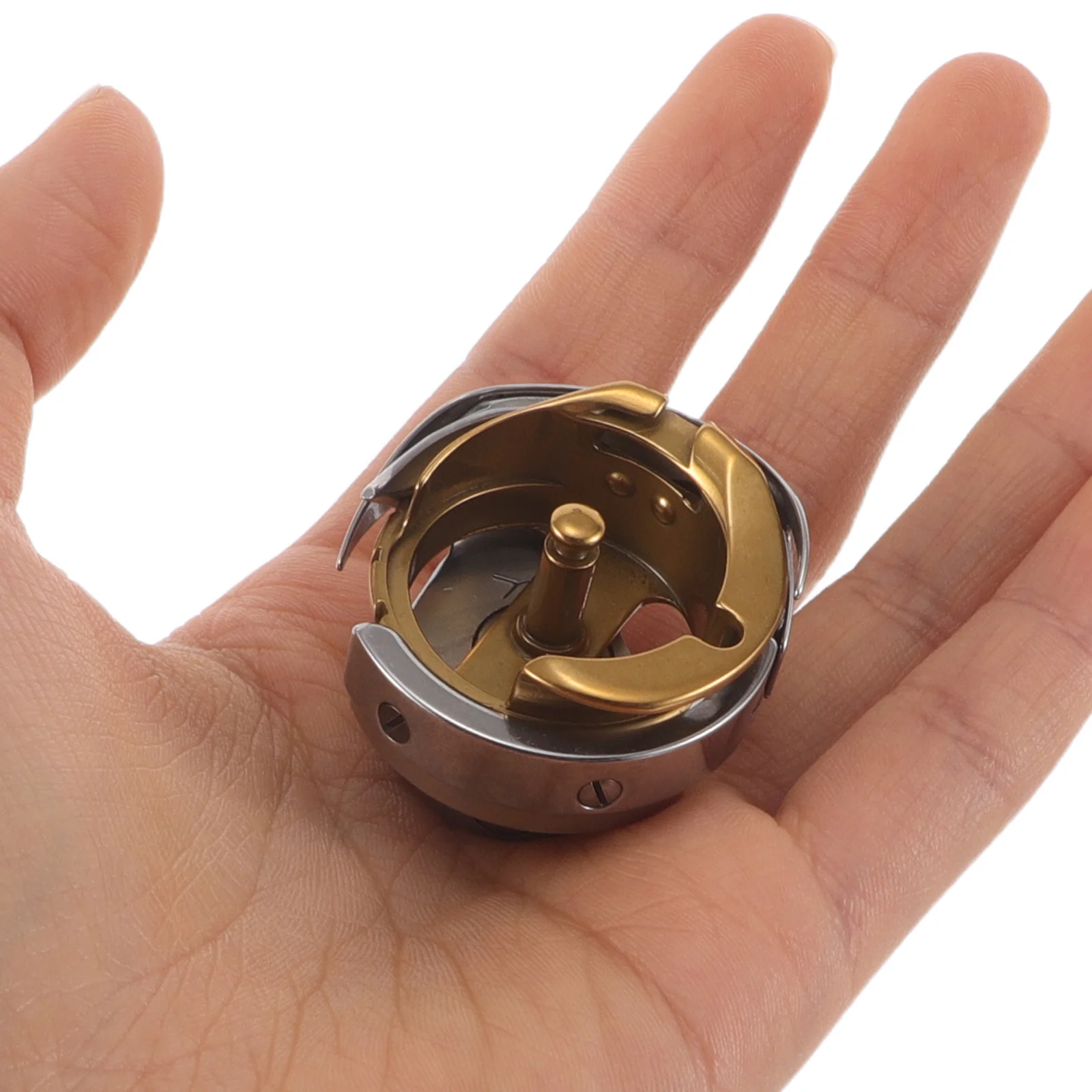 

Rotary Hook for Sewing Machines Industrial Shuttle Bobbin Case 7.94atr Flat Bed Accessory 1.38x1.38 Inches Automatic Thread