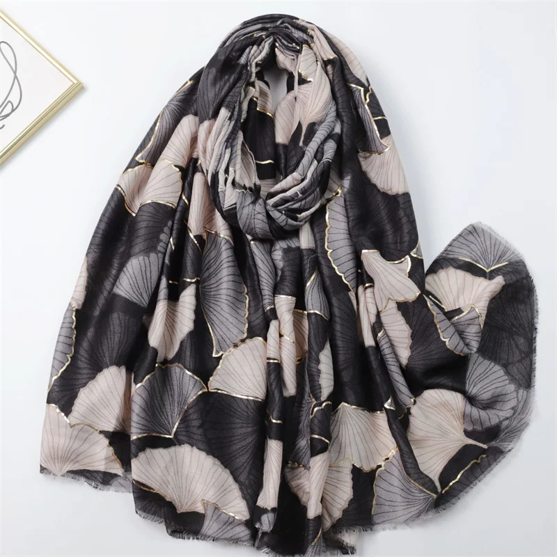Winter-Lurex-Glitzer-Ginkgoblatt-Blumen-weicher Schal, schicker Baumwollschal für Frauen, Reisen, lässig, muslimischer Hijab, Viskose, 2025,
