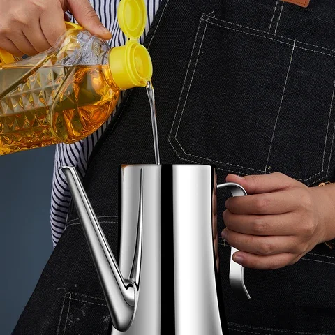 304 Stainless Steel Olive Oil Bottle, Vinegar Dispenser, Sauce Seasoning Batcher, Can Pots, Oil Container, Kitchen Accessories