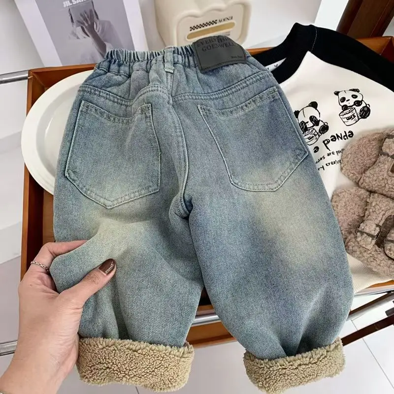 Children's Velvet Jeans Winter New Style Boys' Loose Thick One piece Lamb Velvet Pants Girls' Warm Jeans 2-7 Years Old