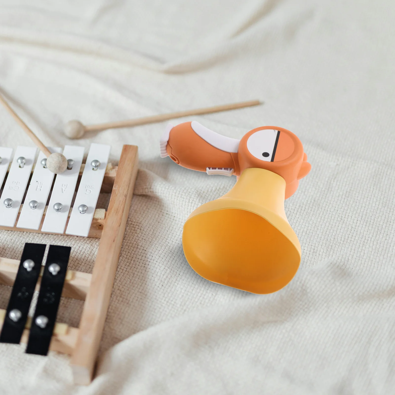 

Kids Voice Changer Cartoon Bird Shaped Recorder Portable for Parties Prank School Events Funny Voice Amplifying Device