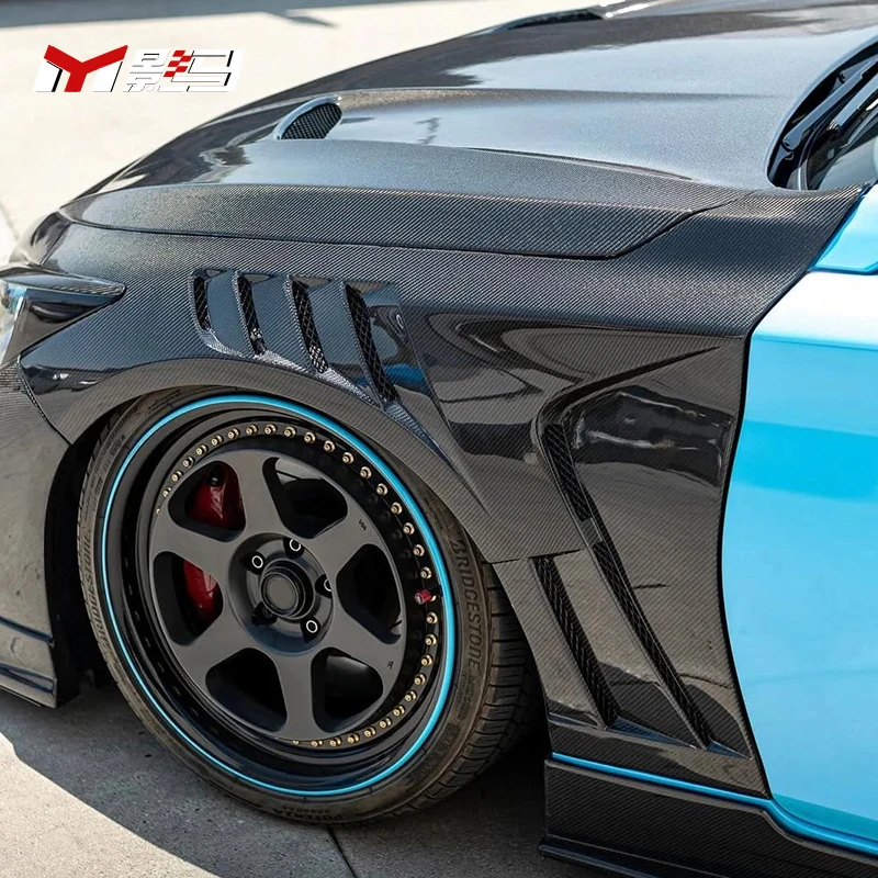 واقي الطين من ألياف الكربون لسيارة إنفينيتي Q50 2014-2023 واقي الطين الأمامي بفتحات تهوية للسيارة