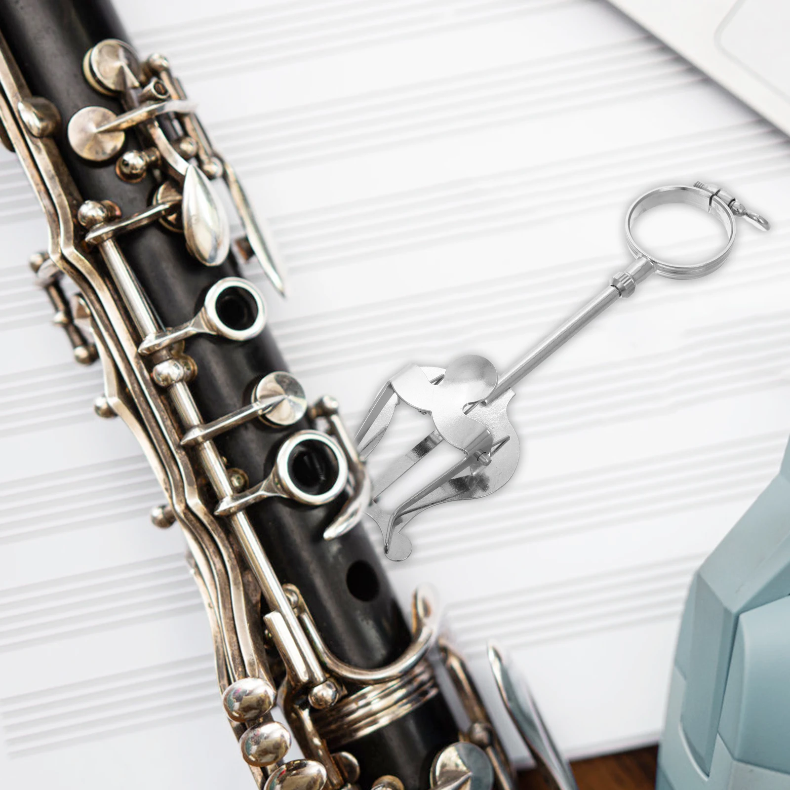 

2pcs Clarinet Sheet Music Holder Portable Adjustable Buckle Lyre Clip Stable St Small Bracket for Practice Performance