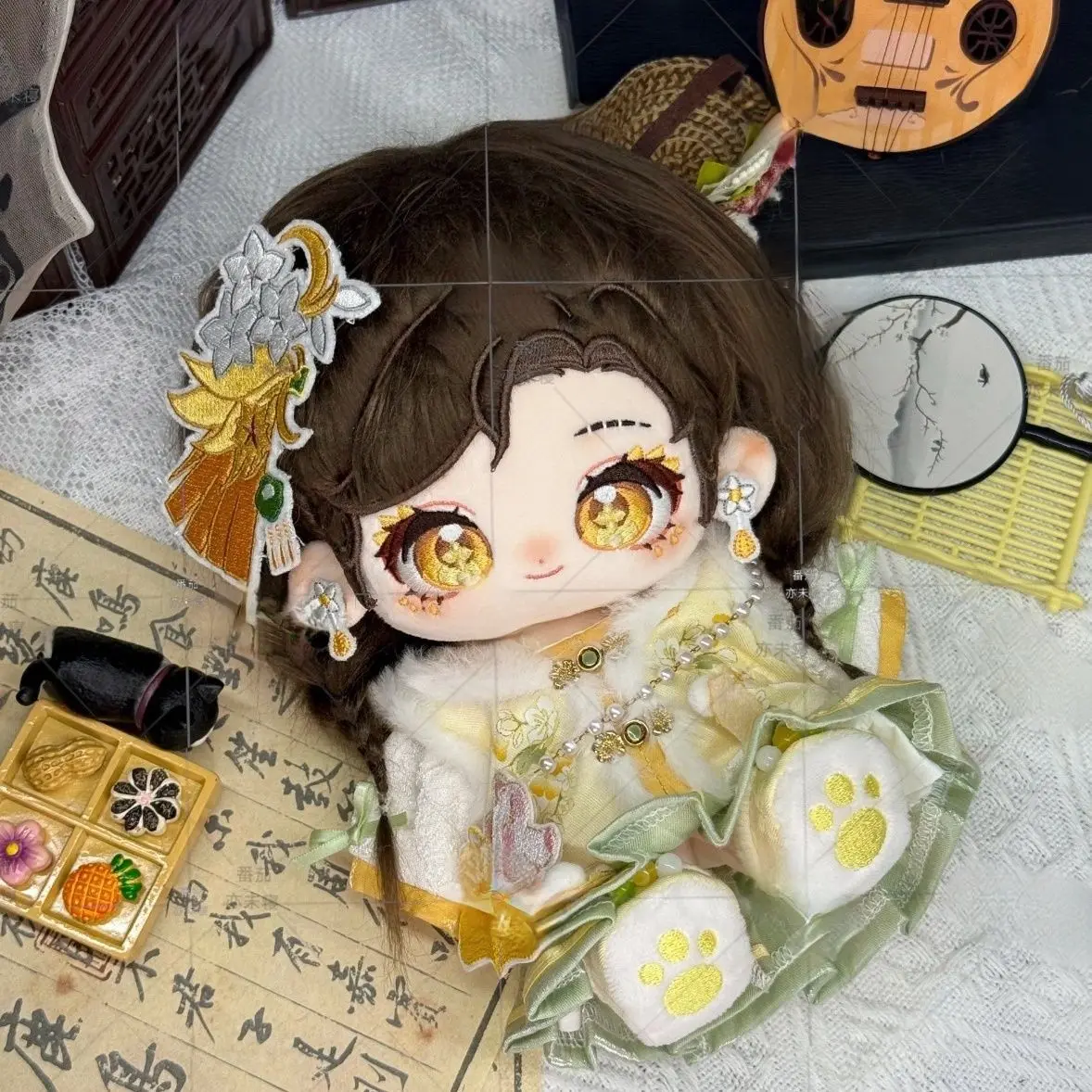 Stuffed 20cm Anime Game Identity V Merchant Anne Cotton Doll with Interchangeable Outfits Cute Game Character Plush Toy Gifts