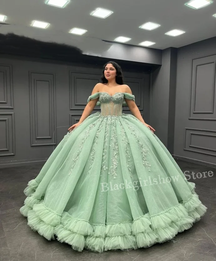 Lichtgroen Prinses Prachtige Quinceanera Jurken Off Schouder Tule Applique Kralen Mexico vestido para de 15 jaar Aangepast