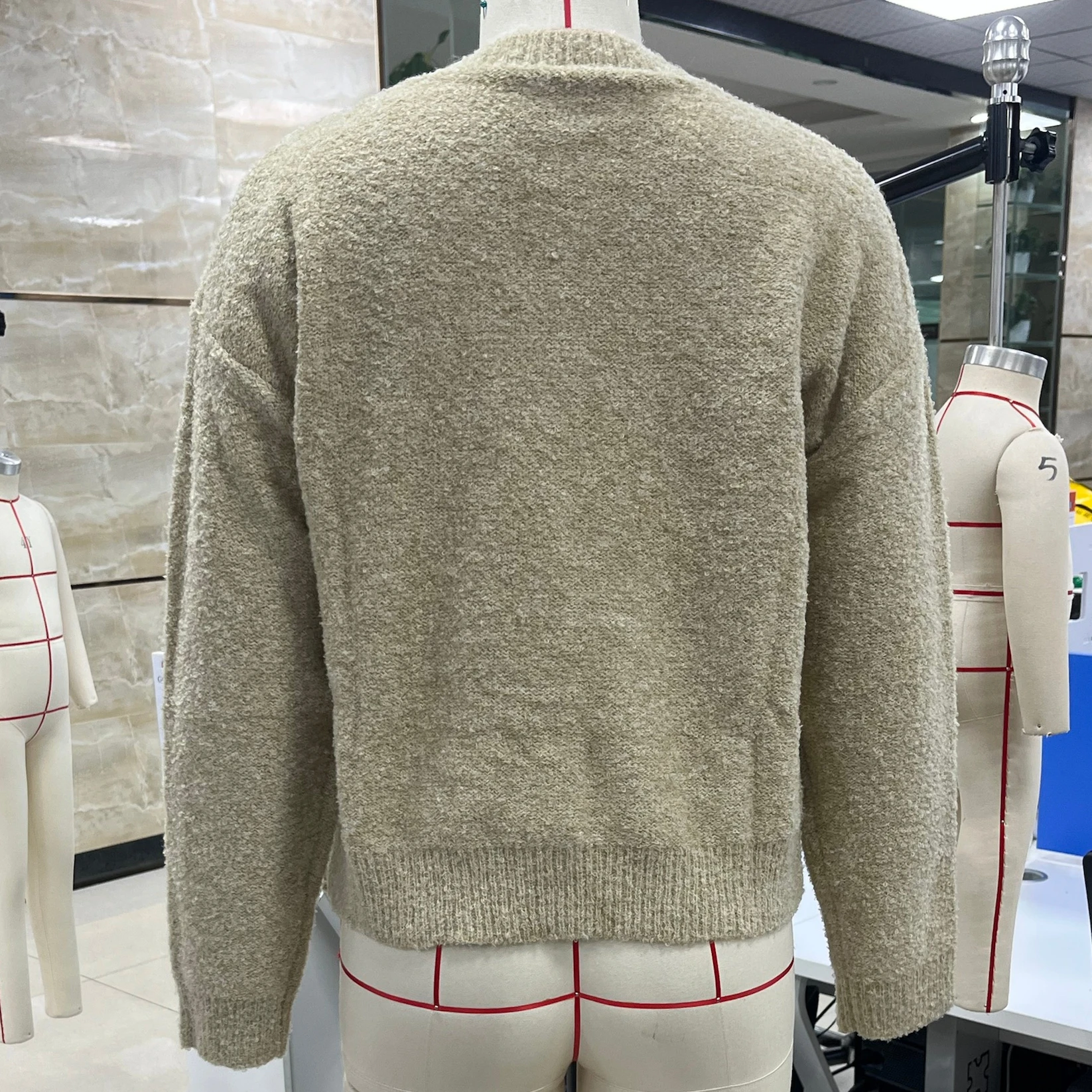 เสื้อคลุมไหมพรมผู้หญิงแบบเรียบง่าย แขนยาว คอวี ติดกระดุม สไตล์ลำลอง สำหรับฤดูใบไม้ร่วงและฤดูหนาว