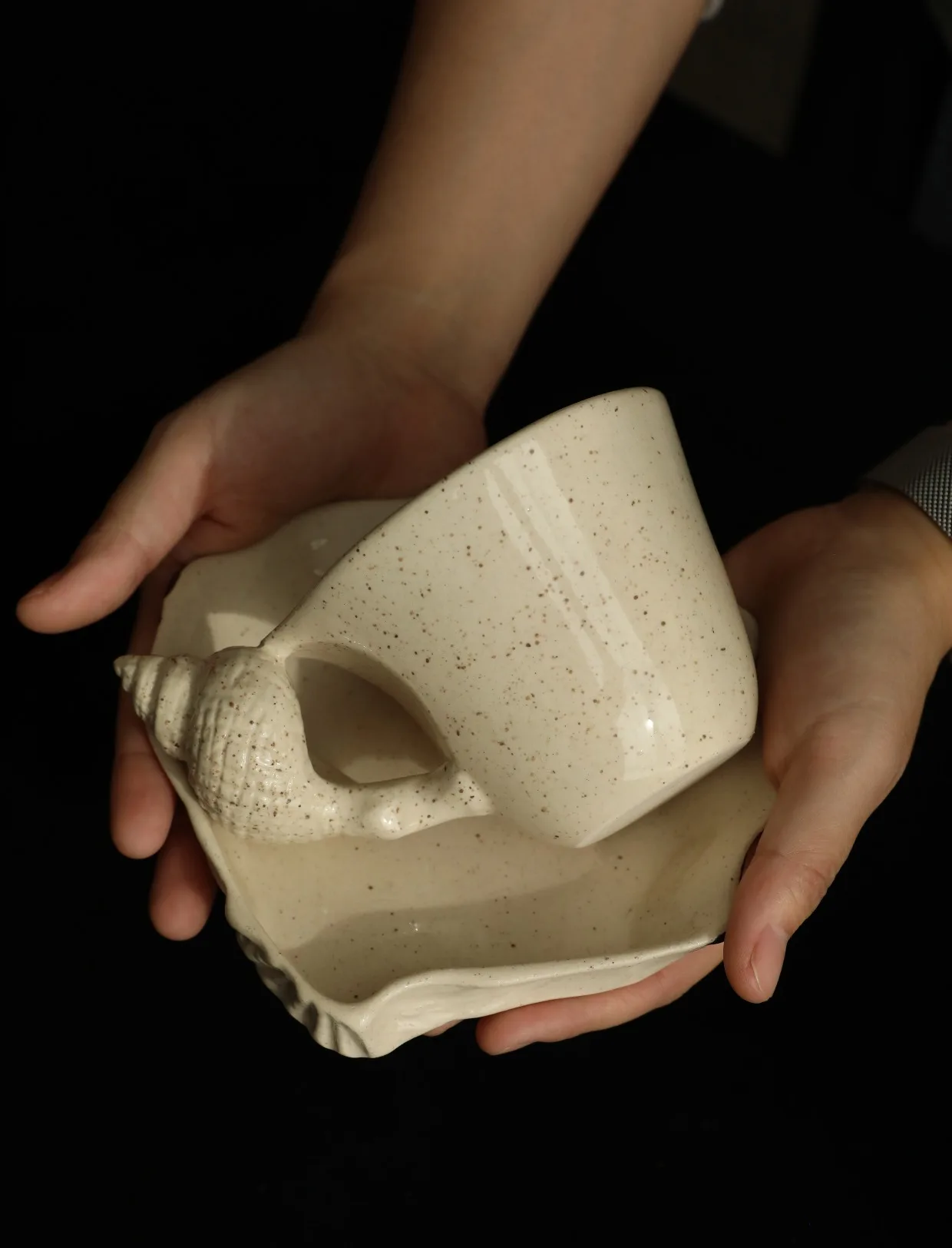 handmade Ceramic Conch  Coffee Cups Plates Suit Craftsmanship Afternoon Tea Cup with Conch Handle Milk Late Juice Cup Plate