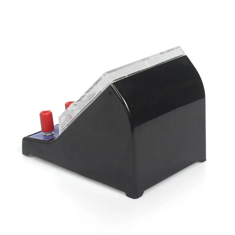 Laborgebrauch, physikalische Experimentierausrüstung, analoges Gleichstrom-Amperemeter, digitales Gleichstrom-Voltmeter, Amperemeter für Schüler