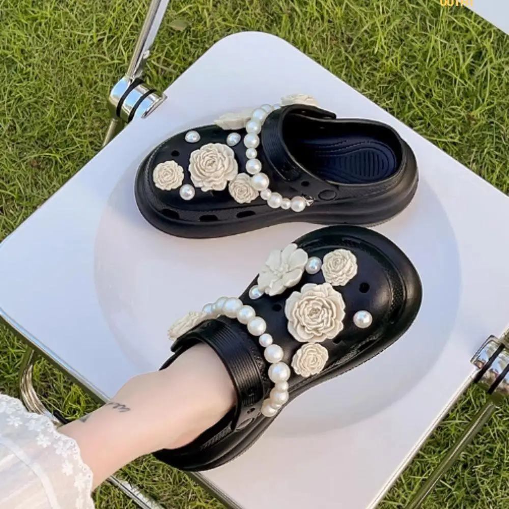 

17Pcs Detachable Pearls Flower Shoe Clips Set Decorative Bowknot Shoe Decoration Shoe Lace Clips With Stylish Beaded Sneakers
