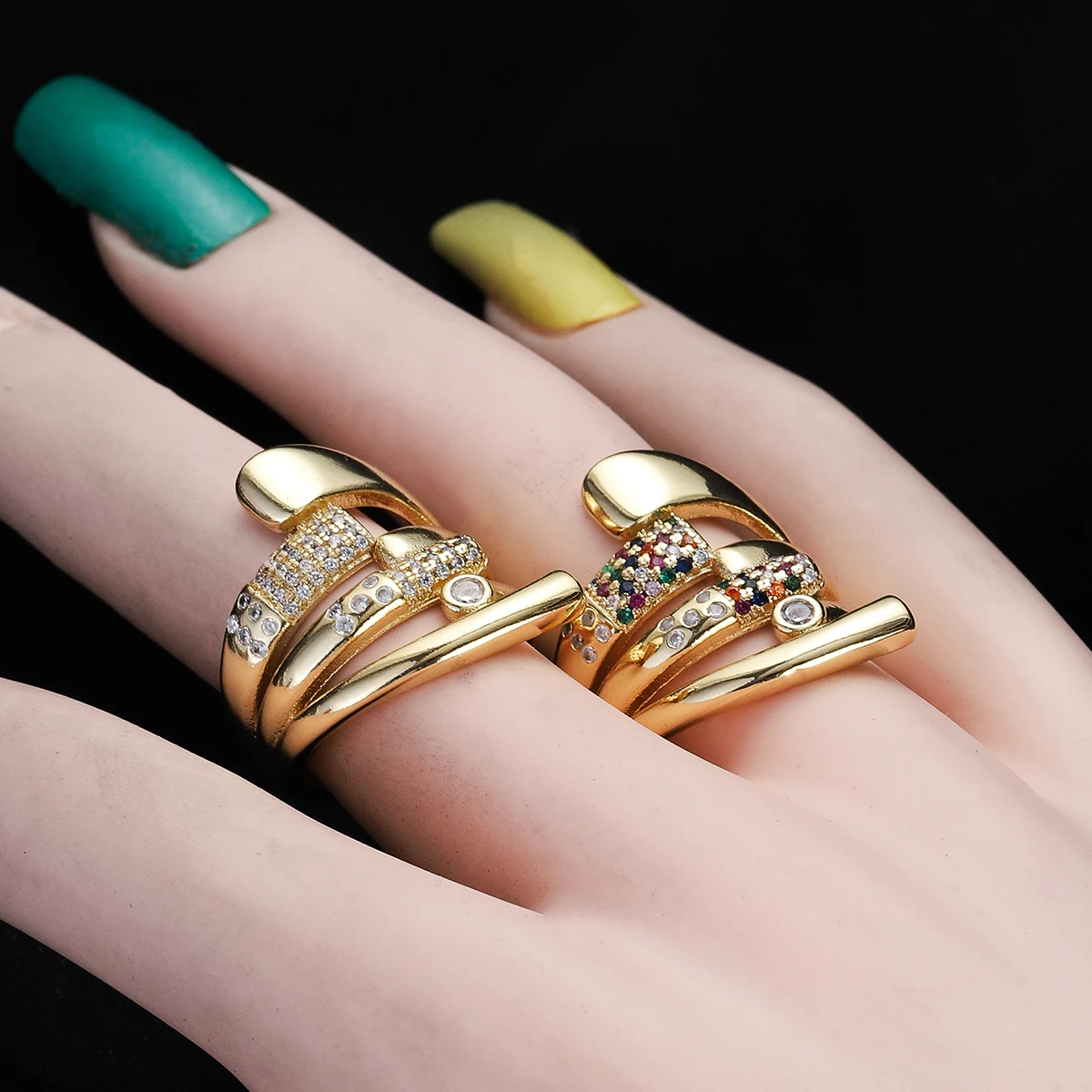 Gold Color Smooth Hollow Geometric Ring for Women Open Multicolor Zircon Crystal Wedding Party Finger Jewelry Gift Trend