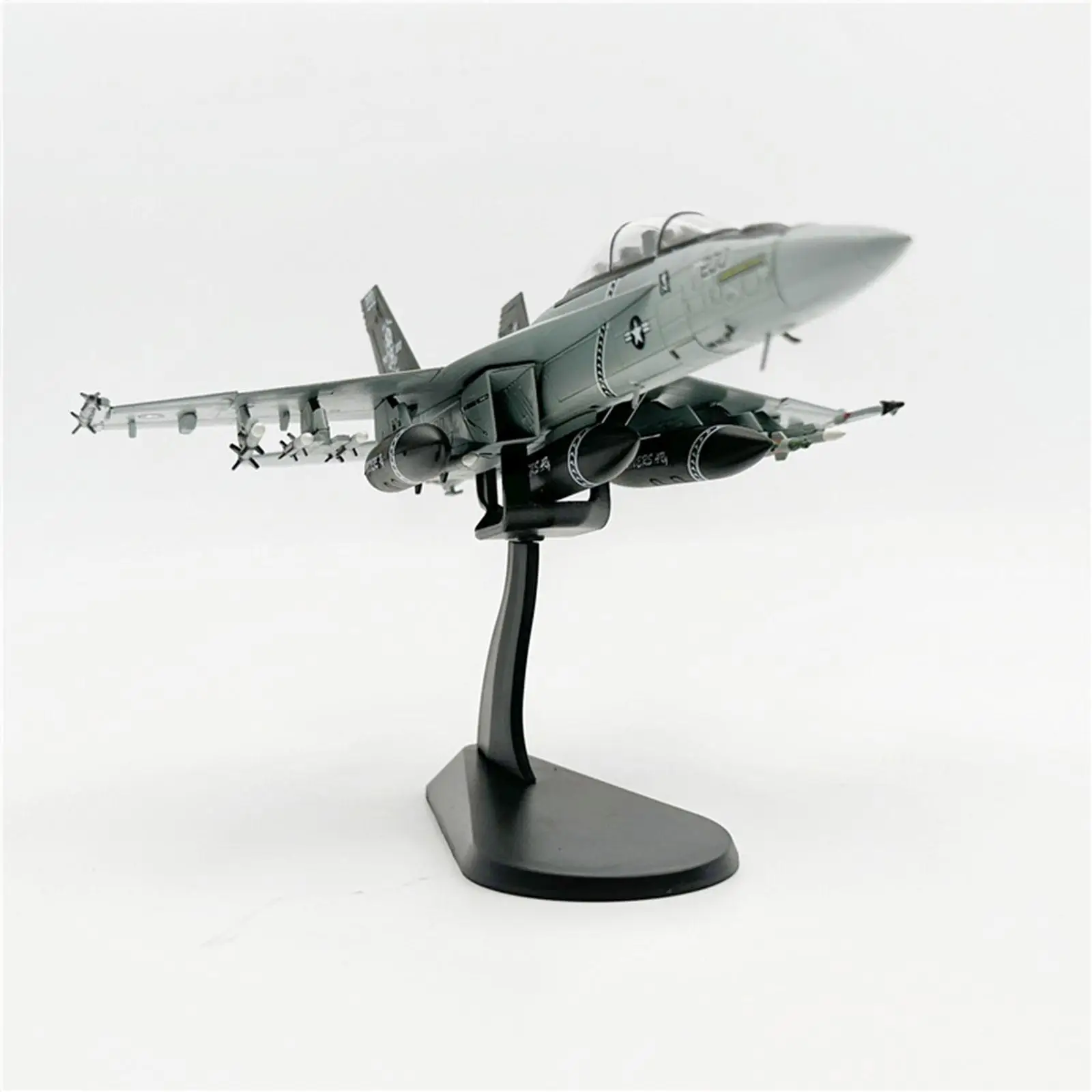 

Metal Aircraft Model Ornament Tabletop Decor Adults Kids Toys 1:72 Fighter Jet Model for Shelf Living Room Cabinet Home Office