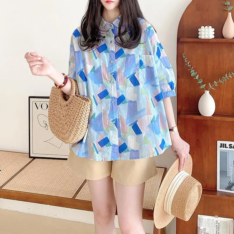 

Women's Abstract Geometric Print Button Down Shirt Half Puff Sleeve Oversized Casual Blouse with Chest Pocket