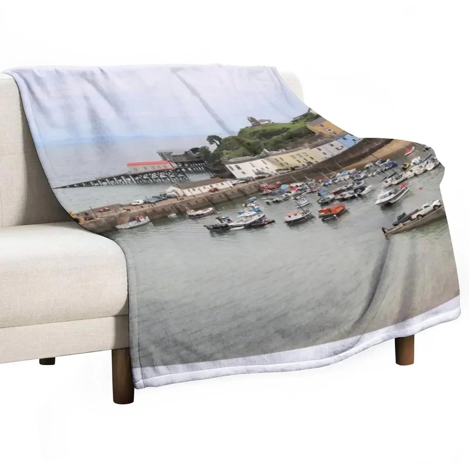 

New 10-B Throw Blanket Personalized Gift Decoratives Thin Blankets