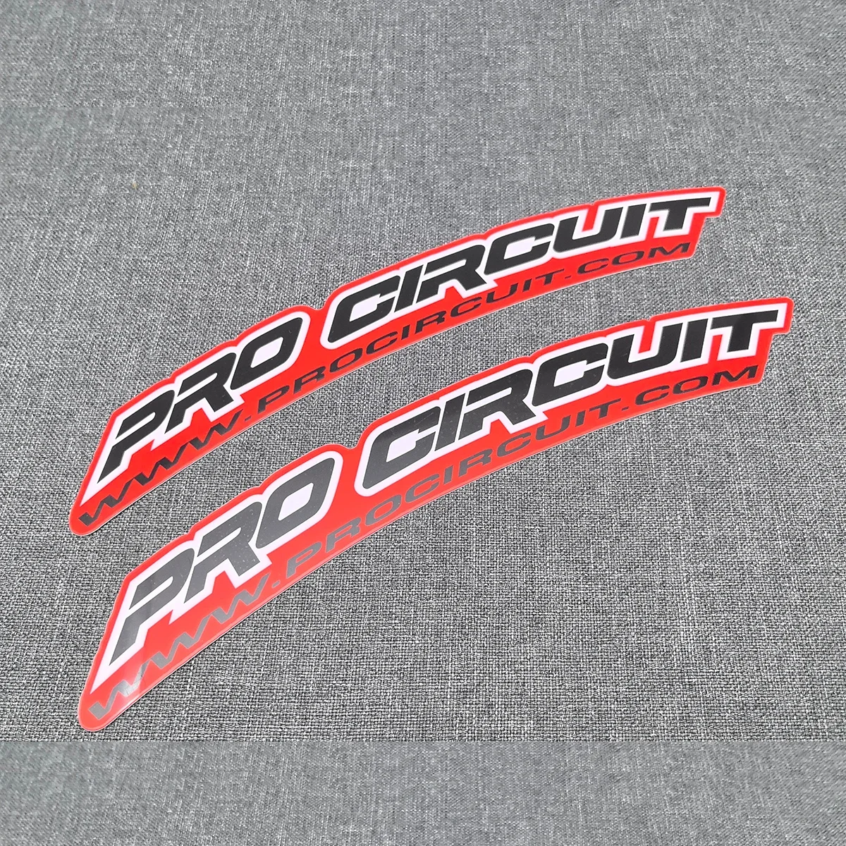 2 Stück schwarze PRO CIRCUIT gebogene Kotflügelaufkleber Motocross Graphics MX Aufkleber YZF CRF RMZ KXF SX SXF 125/250/350/450 Motorrad Aufkleber – Detail 1