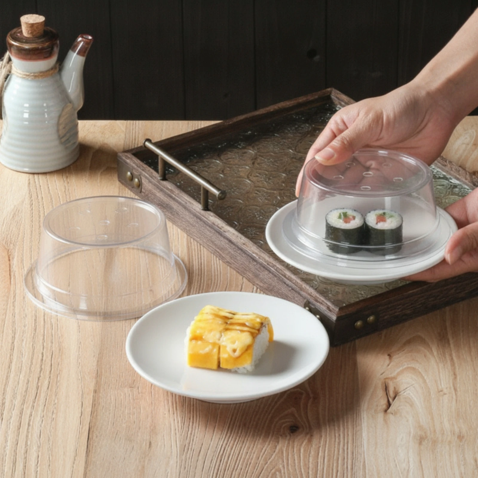 Plate Cover with Vents Transparent Food Dome Cover Serving Dome Low-Height Cloche Lightweight for Restaurants, Buffet