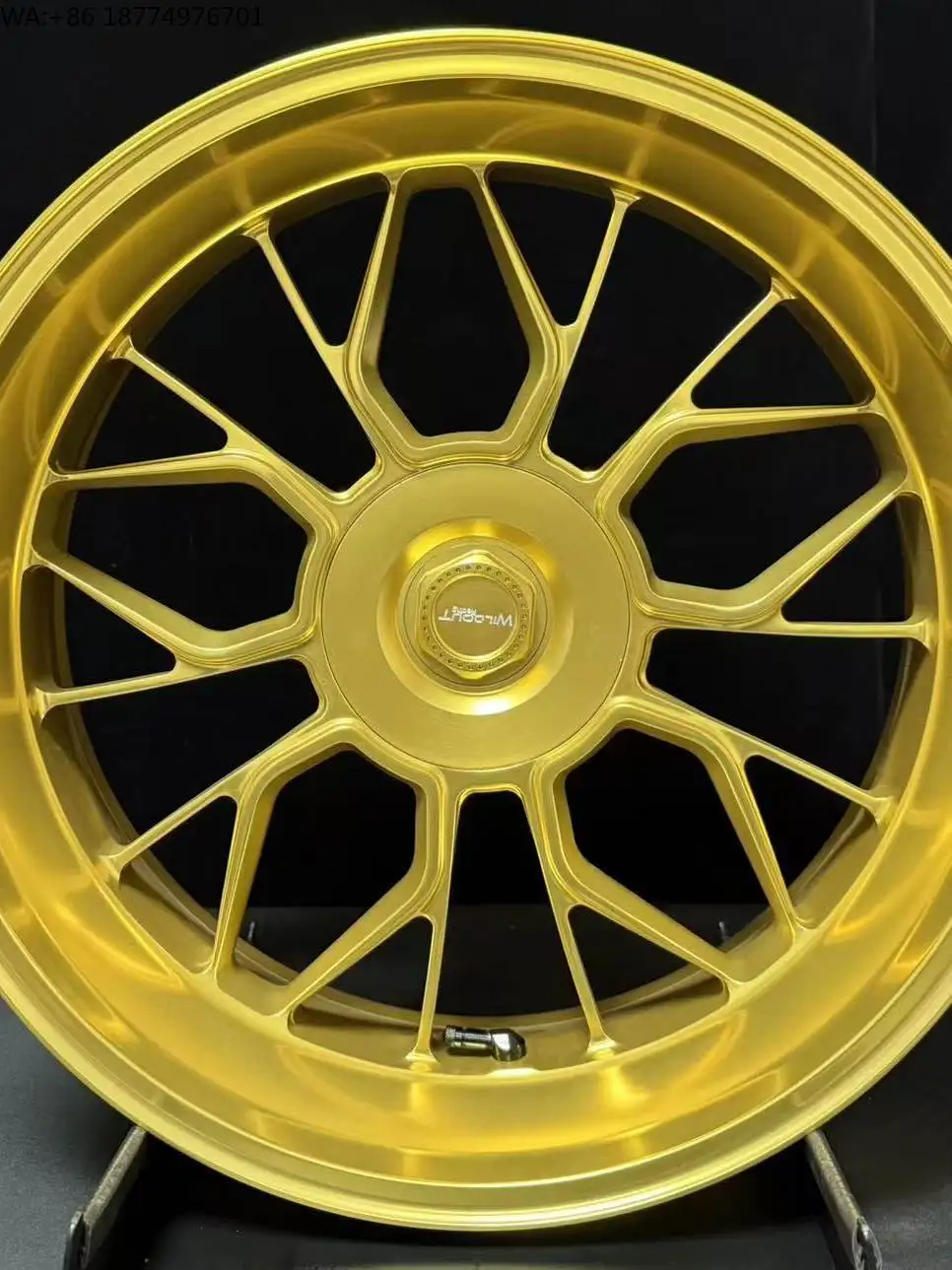 

Suitable for R12 NINET Modified Wheel Hubs Aluminum Alloy Color Support Customization for Front and Rear Forged Wheel