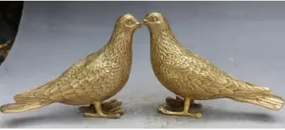 Chinese Bronze Symbolize Peaceful Peace Dove Pigeon Bird Animal Pair Statue