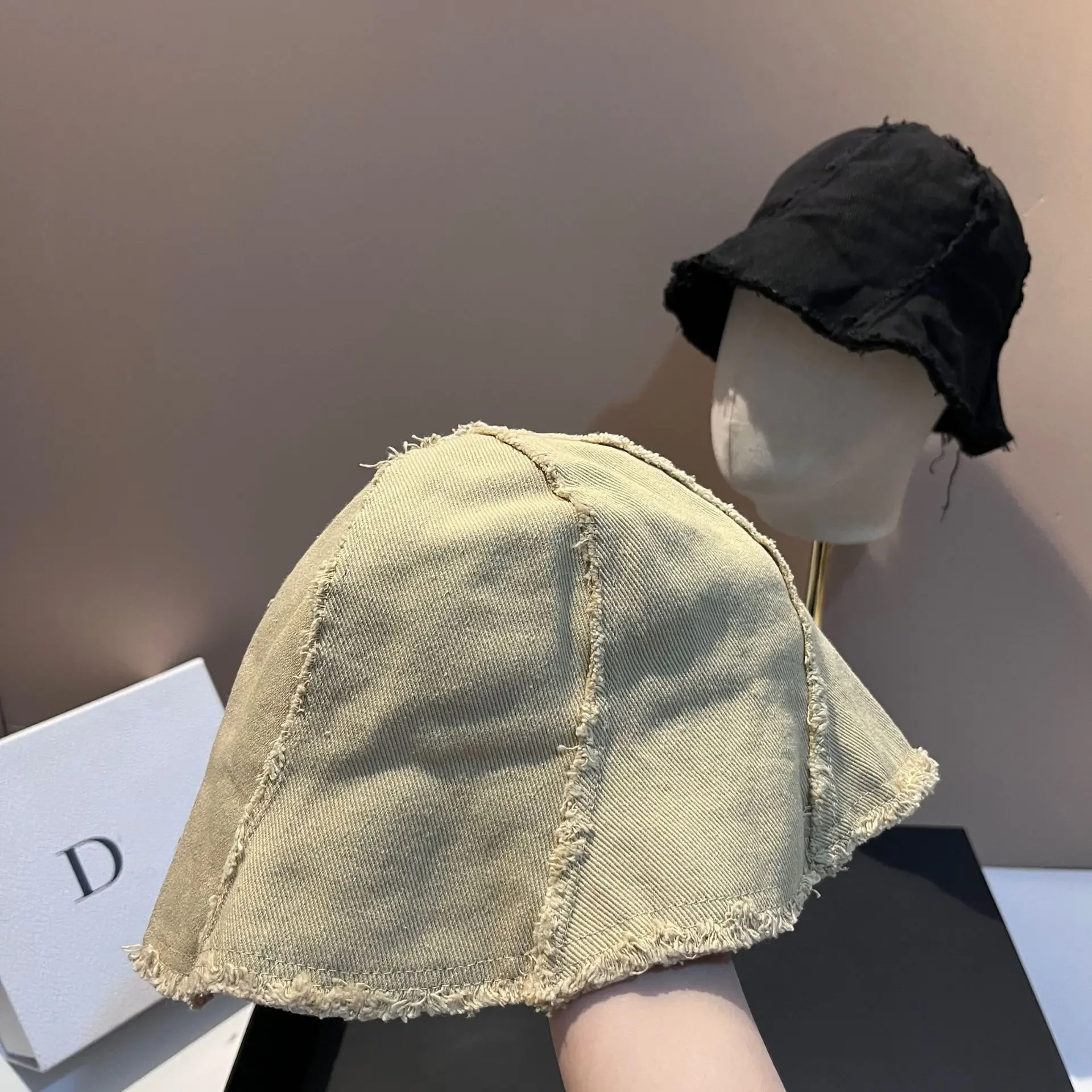 

2025 Trendy Fringed Bucket Hat - Small Basin Style for Spring Summer, Outdoor Versatile Face Covering High Cold Fashion Hat