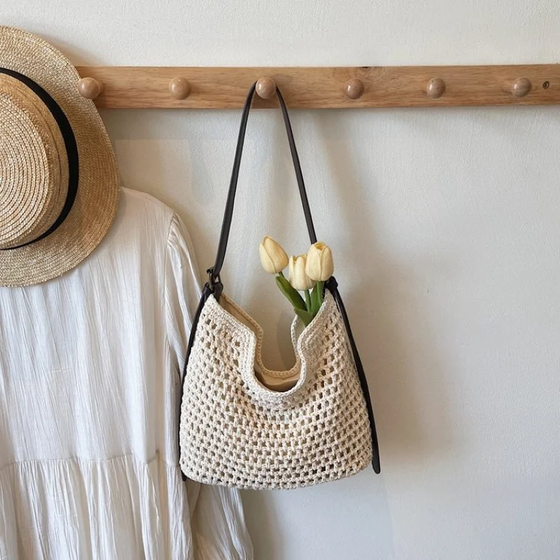 

Chic Ladies Handbags Collection From Luxury Brand - Stylish Leather Tote Bag Popular Classic Elegant Shoulder