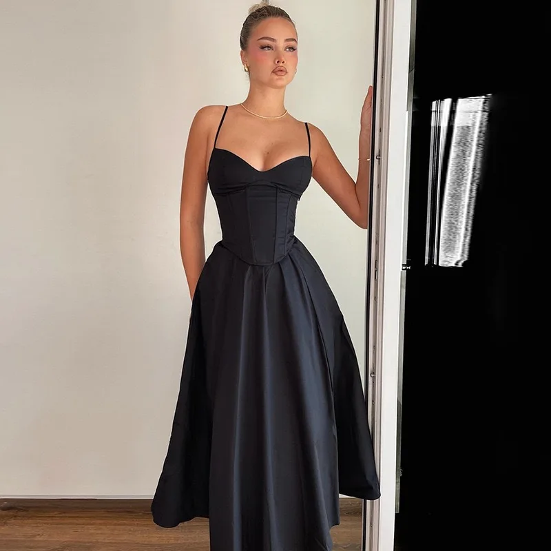 

European and American women's autumn and winter new temperament solid color fishbone waist-cinching sexy camisole dress