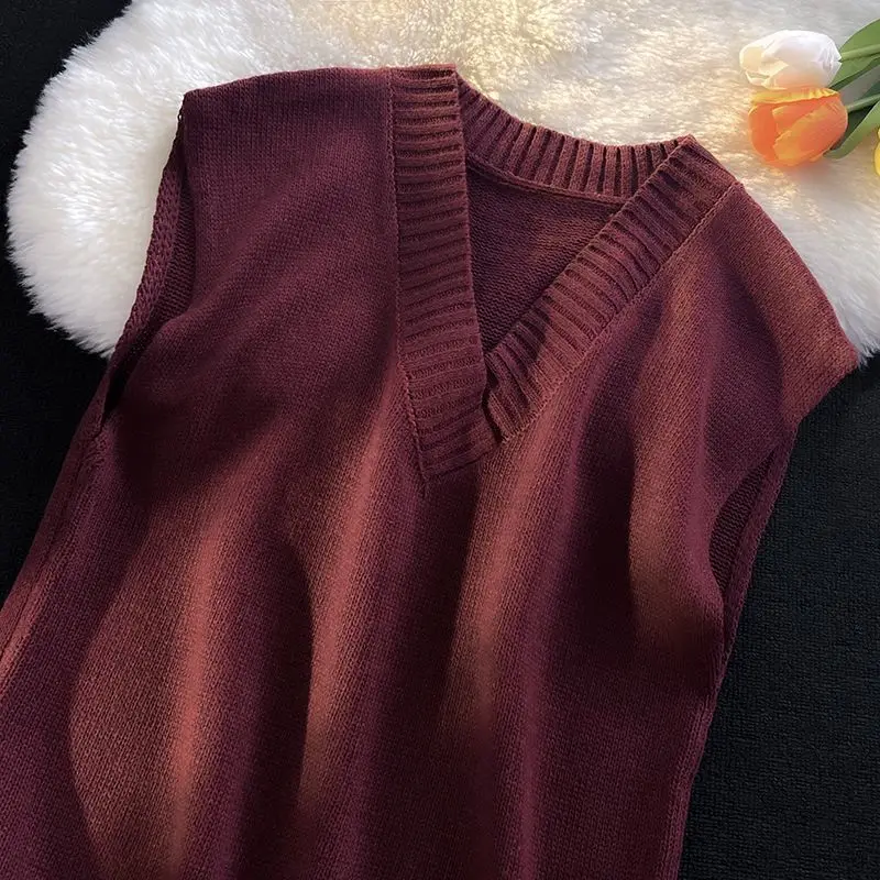 Suéter tipo chaleco tejido de Color sólido con cuello en V holgado para hombre para otoño estilo de Hong Kong diseño Ins de moda Simple y elegante