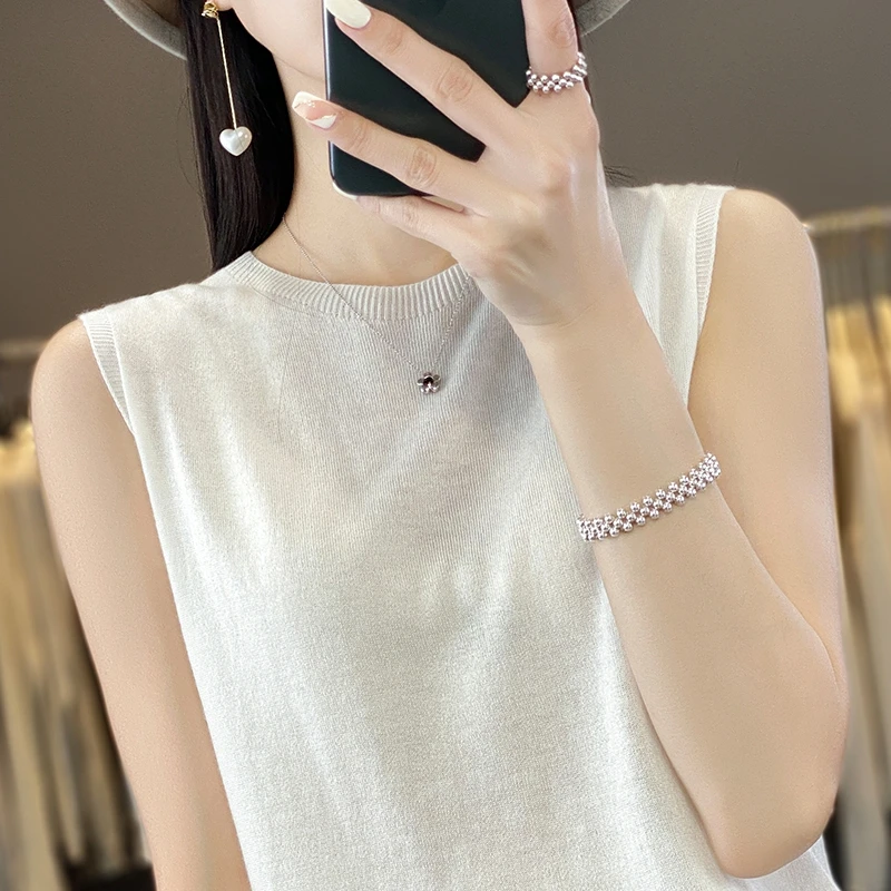 2023 Summer Round Neck Sleeveless Fine Wool Tank Top Women\'s Thin Inner Layer Loose Knitted Outer Layer Top T-shirt