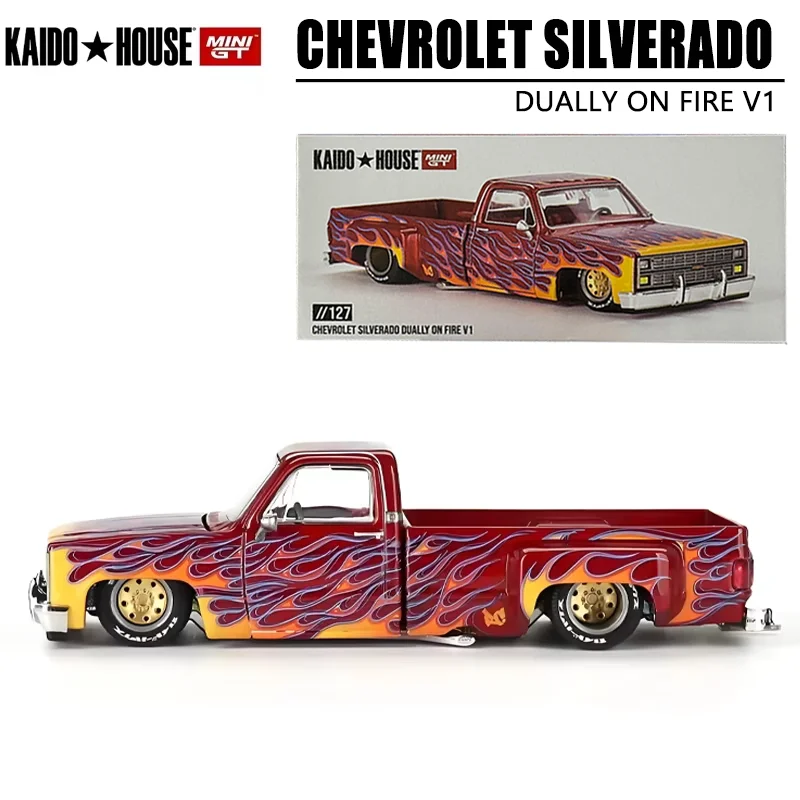 

KAIDO HOUSExMINIGT 1/64 CHEVROLET SILVERADO DUALLY ON FIRE V1 Игрушечный автомобиль из сплава, литая под давлением металлическая модель, подарки