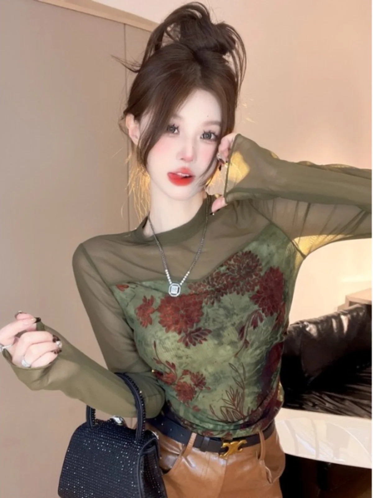 

Ретро-американская женская футболка с эффектом тай-дай, комбинированная, с длинным рукавом, приталенная, с цветочным узором, для повседневной носки