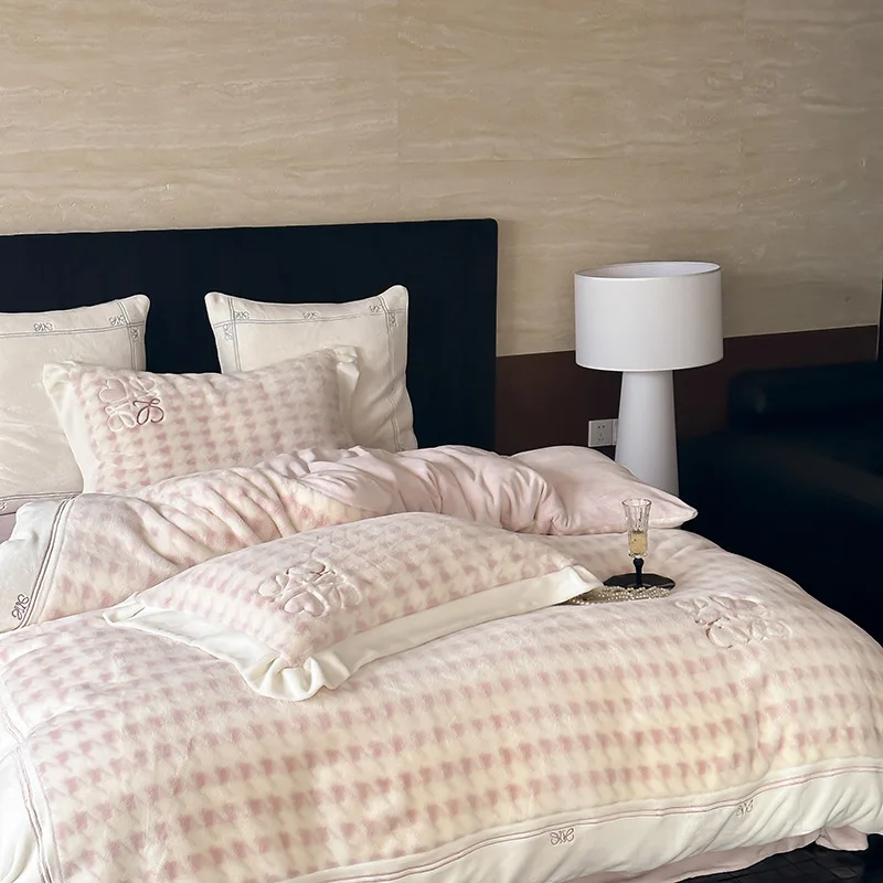 Thickened Warm High Gram Weight Rabbit Plush Milk Plush Four-piece Set Heart Pink Quilt Cover Bed Sheet Pillowcase Bedding Set