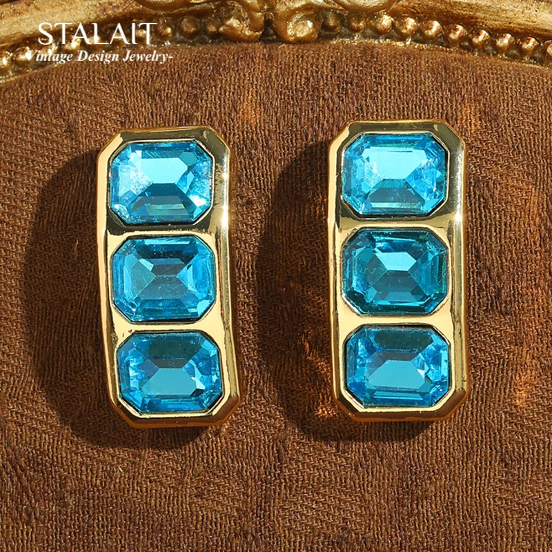 

Vintage Square Crystal Sea Blue Earrings Woman Luxury Designer Antique Gold Color Brand Jewelry Valentine Day Gift 2025 Trends