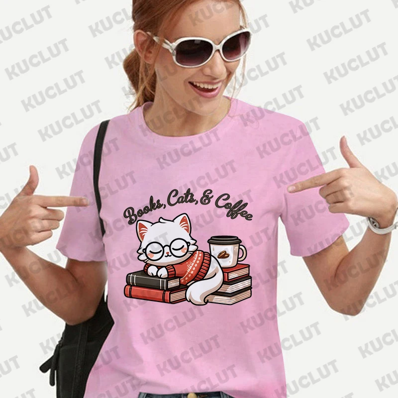 Cat and Book Lover Print Tshirt Women Aesthetic Kawaii Graphic T Shirt Female Tee Tops Retro Black Cat Tshirt Vintage Clothing