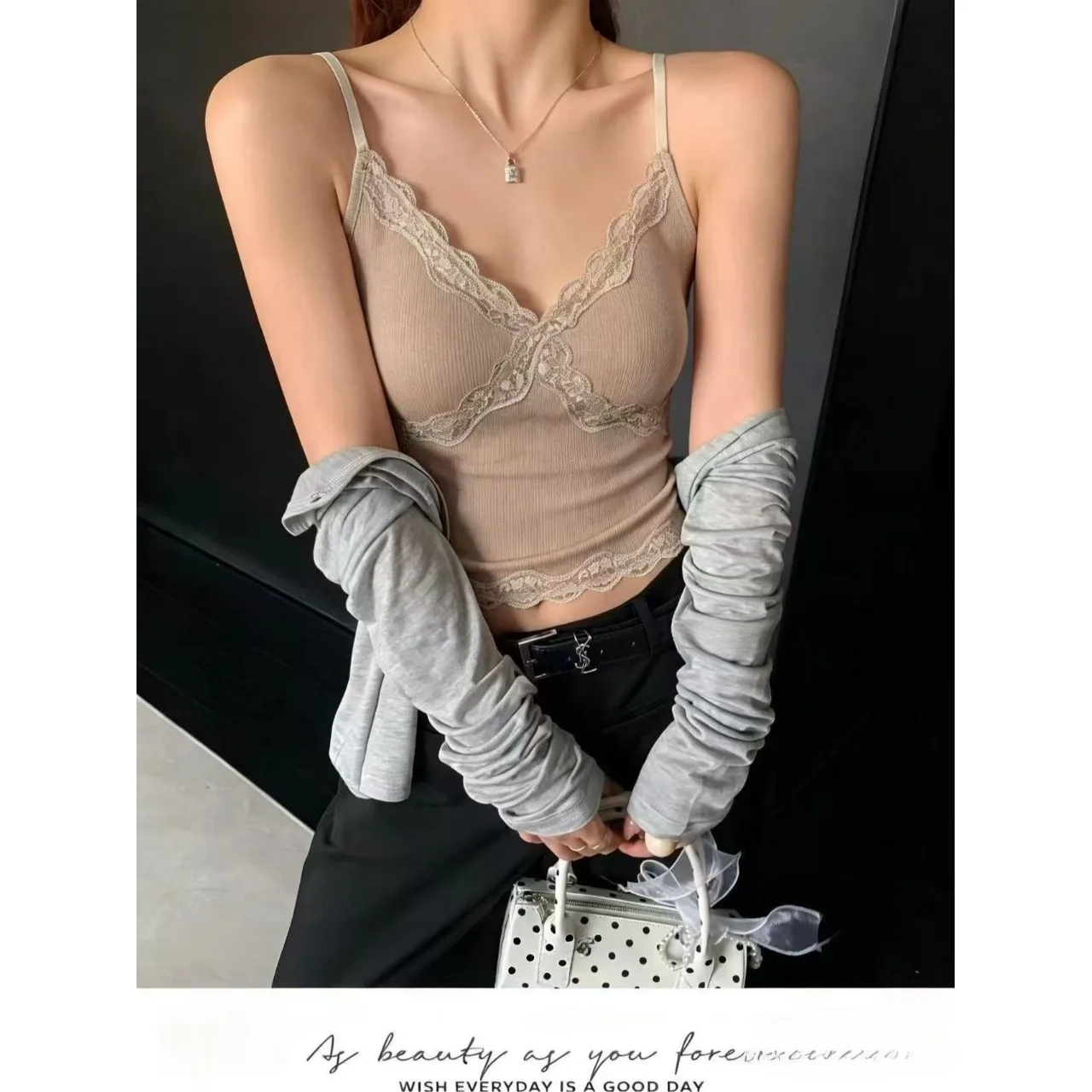 Fashionable Chic Integrated Fixed Cup Mat Soft Warm Trendy Women's Back Beauty East Gate New Arrival Comfortable Underwear