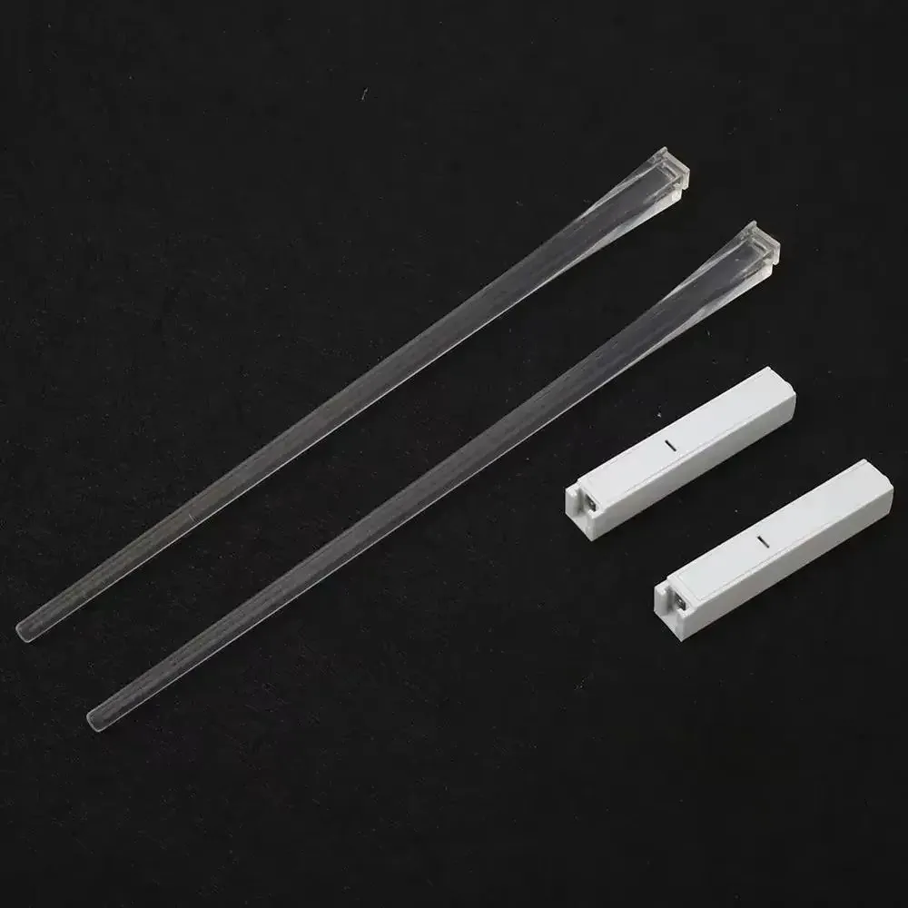 Gifts 1 Pair LED Light Up Chopsticks Flashing Light Reusable Light Sticks Multicolor Fun Glowing Chopsticks Party