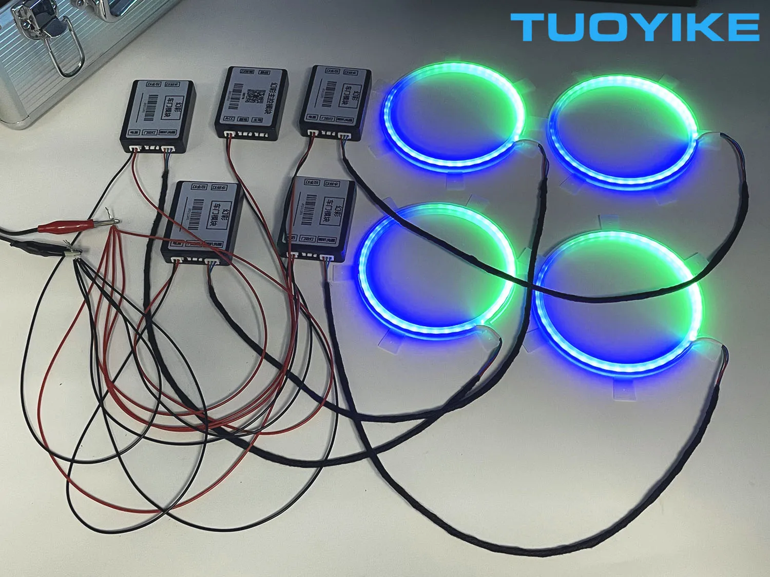 4PCS LED Symphony Car Audio Horn Loudspeaker 64 Colors Interior Ambient Atmosphere App Control Door Decorate Lights 210 Modes