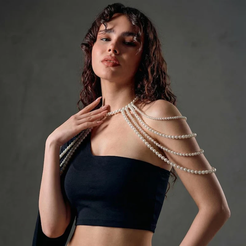 Mehrlagige Perlen-Körperkette mit Neckholder, rückenfreiem Schulterketten-Top, sexy Körperschmuck für Damen, Party, Clubwear, Strand, Hochzeit – Detail 2