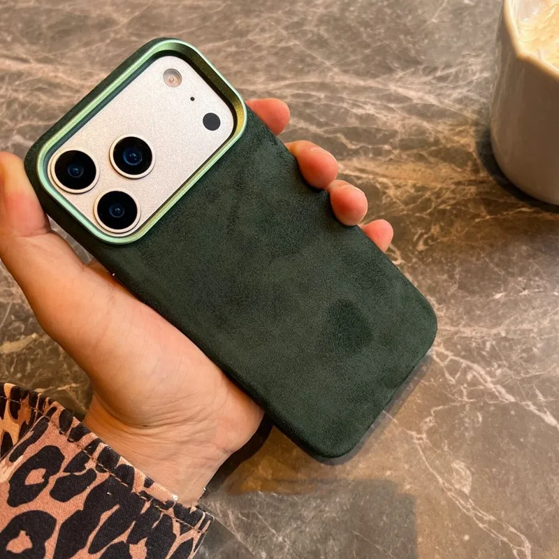 

Зеленый импортный замшевый чехол с магнитной зарядкой для iPhone 17 12 13 14 15 16 Pro Max Air, премиум-класса, из натуральной кожи, полностью закрывающий заднюю панель