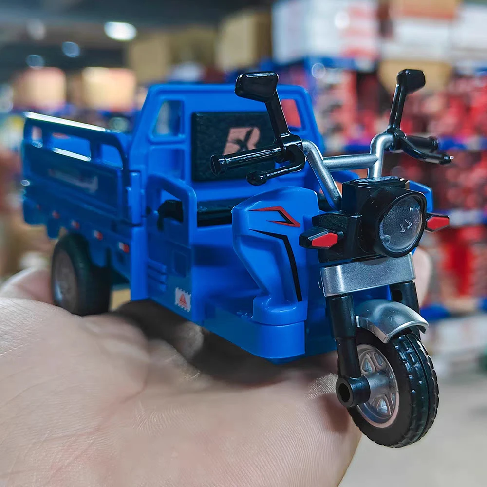 1:15 Alloy Tricycle Models Toys Diecasting Cars with Light Music Miniature Vehicles Wheel Turned Tricycles for Boys Xmas Gifts