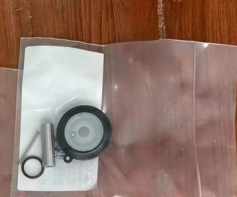 

Ремонт 8240000/100/200/300/400, включая аксессуары для диафрагмы