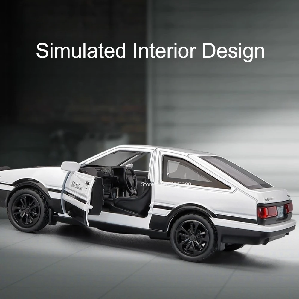 Modèle de voiture de film classique AE86, portes de jouets ouvertes, modèles lumineux sonores, alliage moulé sous pression, jouets miniatures, cadeaux de Collection, 1:36