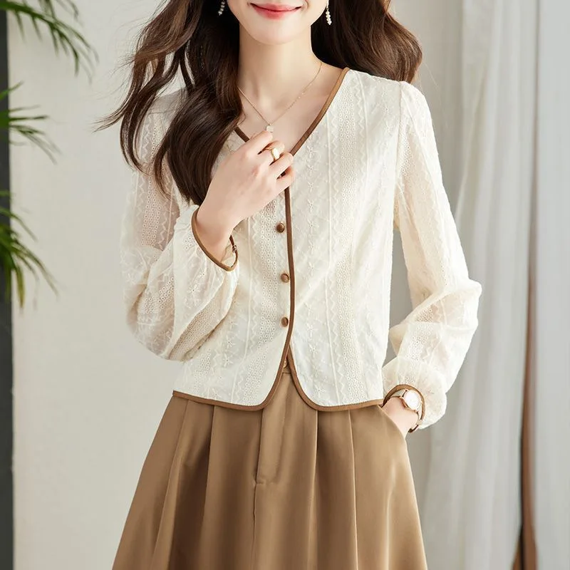 

2025 New Fashion Loose Long Sleeve Shirt Elegant Korean Style Commute Shirt Chic Top Ladies Casual Classic Color
