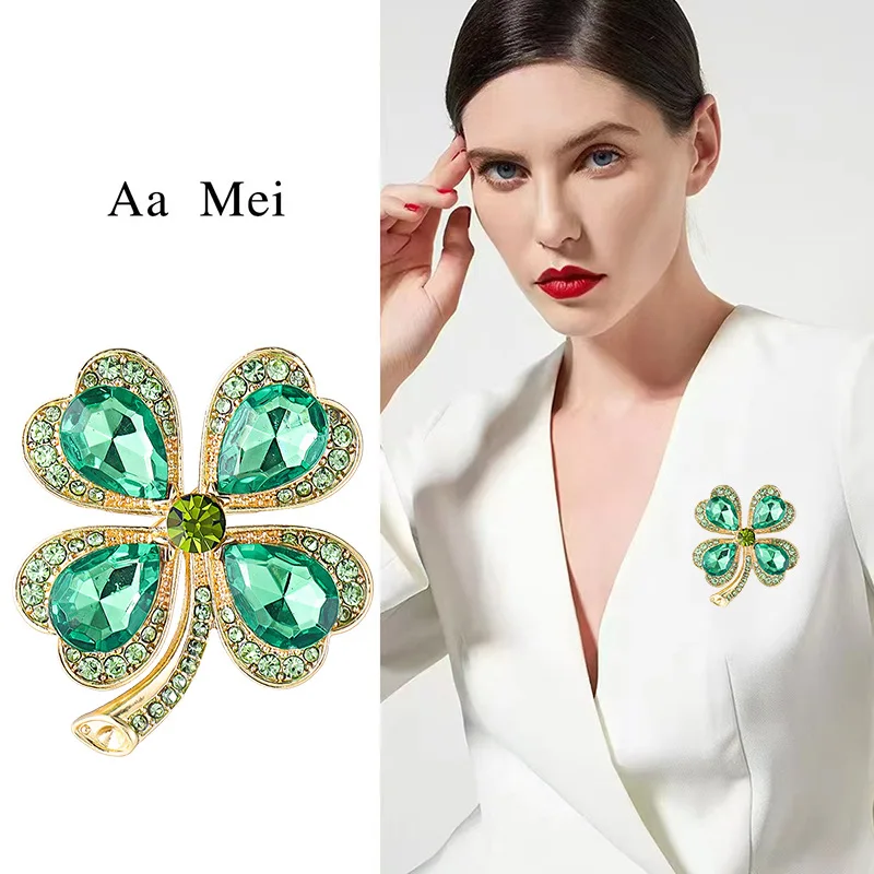 New Fashion Green Rhinestone Four-leaf Clover Ladies Brooch Simple Temperament Pin Corsage Fixed Clothes Accessories Jewelry