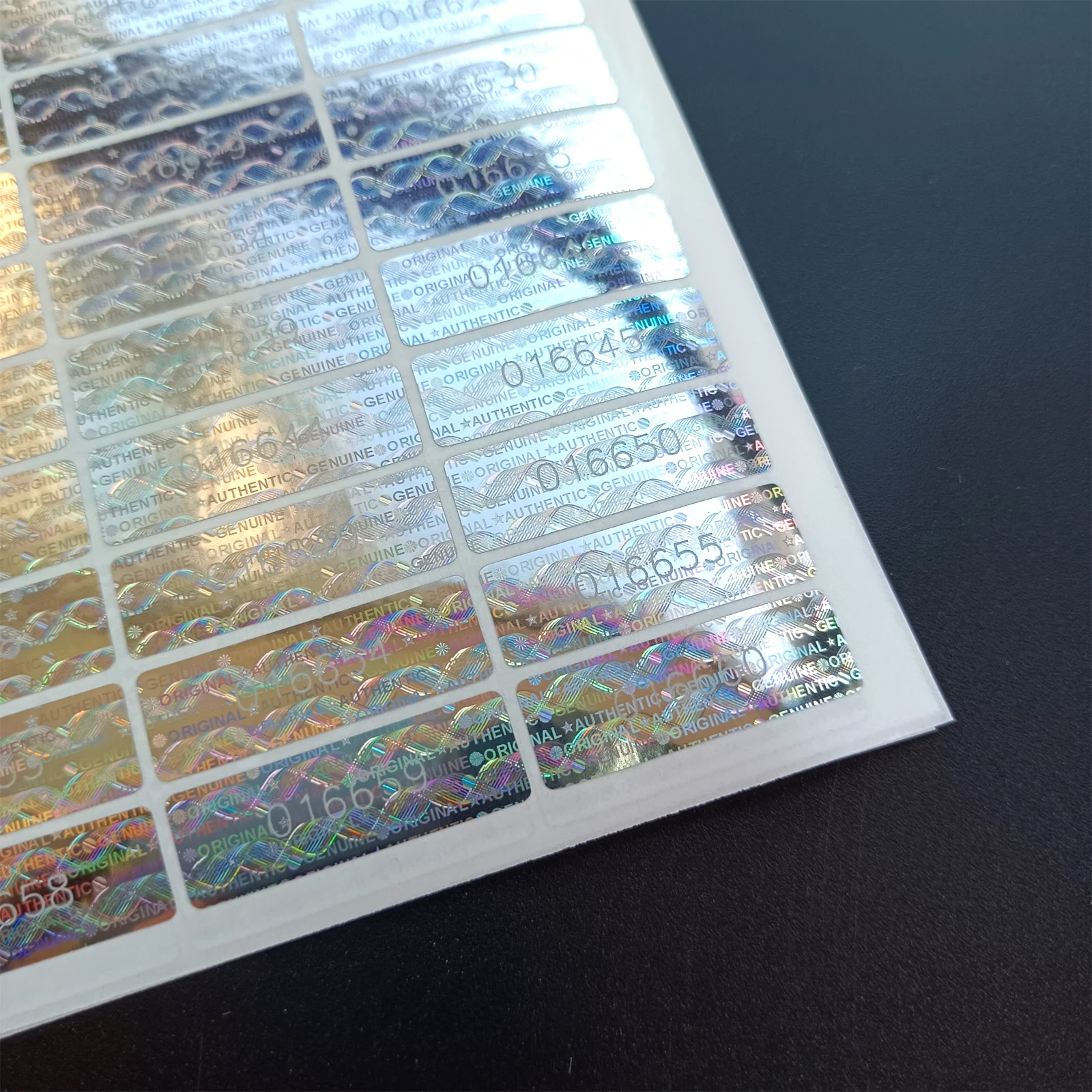 Holografischer Sicherheits-Siegelaufkleber, Garantie-Void-Etiketten mit einzigartiger Seriennummer, sicher, silberfarben, manipulationssicher, 1 x 3 cm – Detail 6