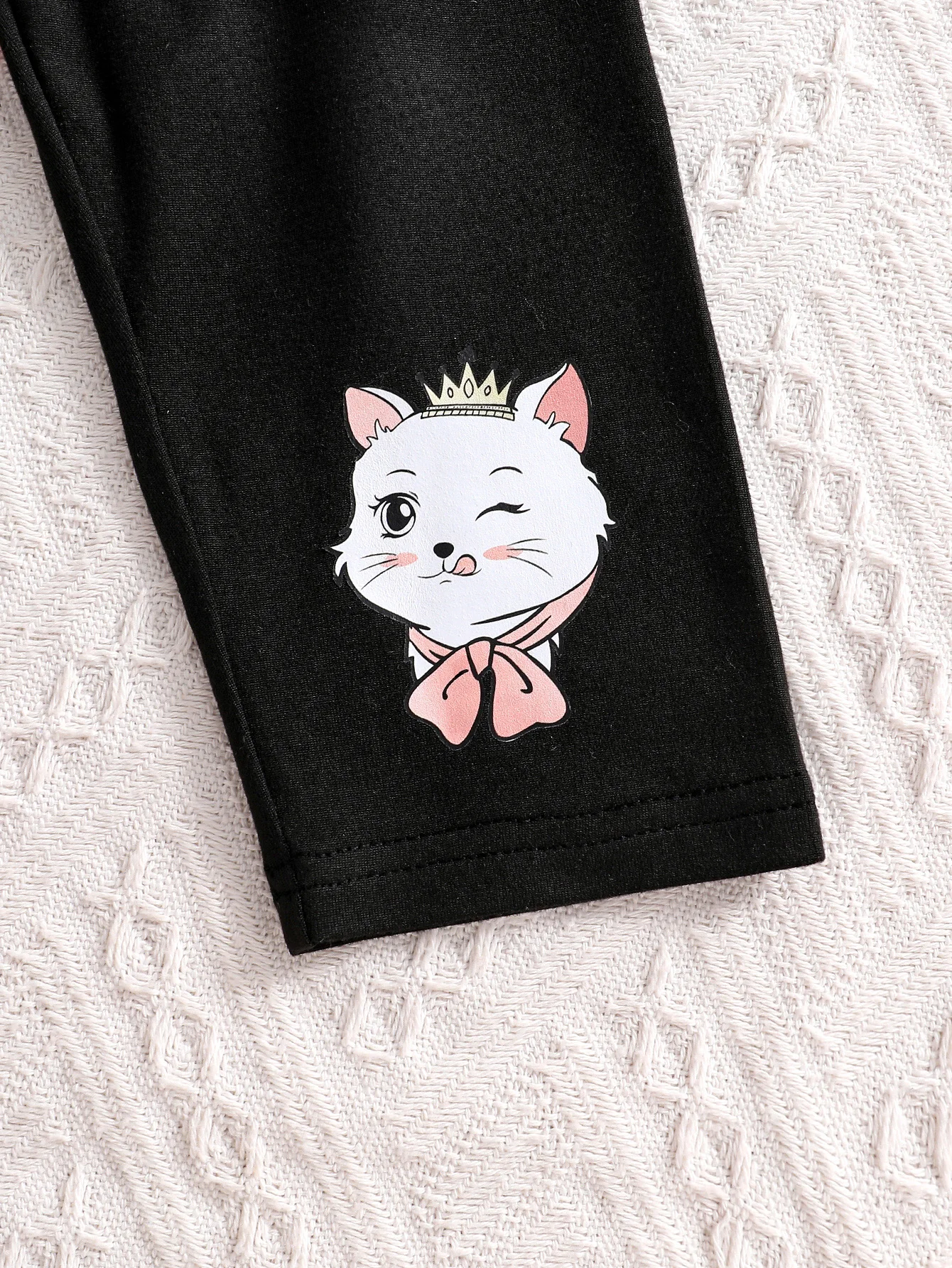 Conjunto de pantalones de dos piezas para niña, moda de otoño, lindo patrón de gato, top de manga larga con cuello redondo + pantalones casuales de gato de dibujos animados, adecuado para salidas y uso diario, ropa de otoño versátil informal juvenil y energética