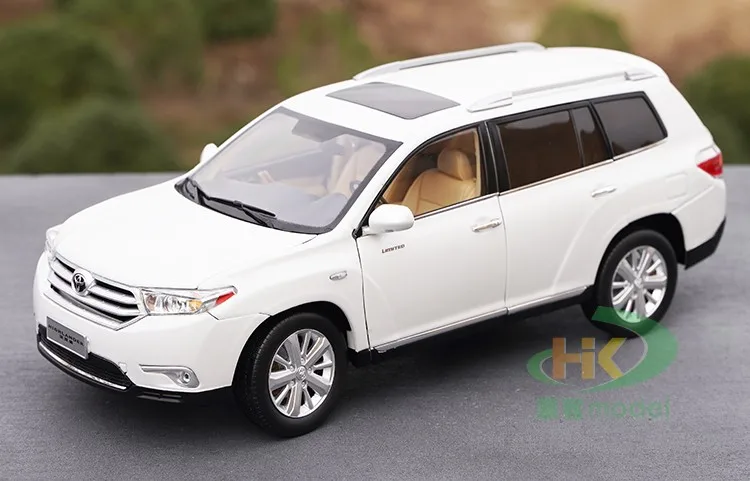 1:18 الأصلي GAC تويوتا هايلاندر تويوتا هايلاند 2012، نموذج سيارة سبيكة