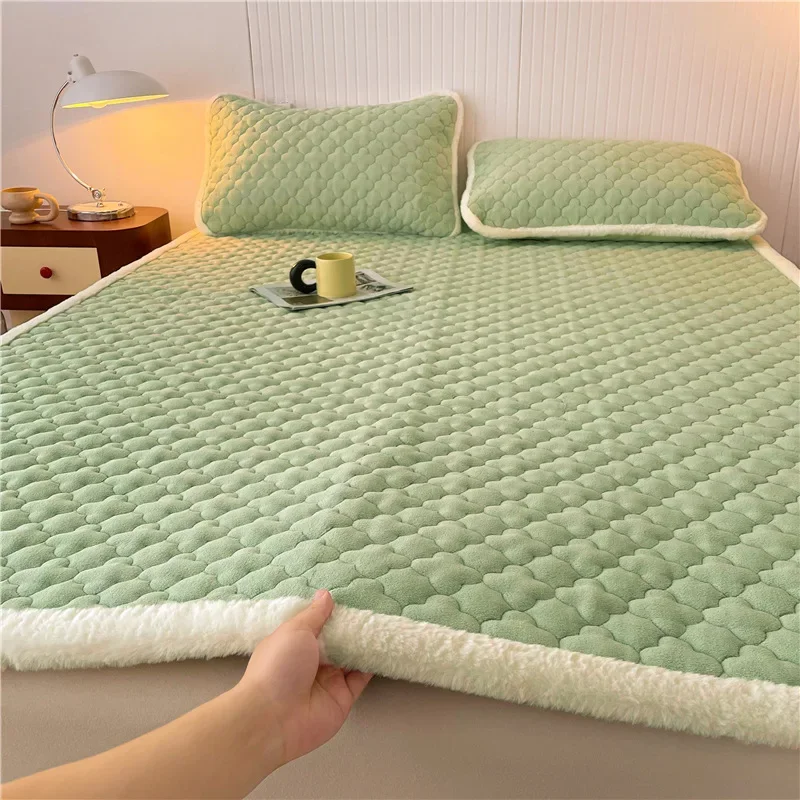 

Матрас плюшевый зимний, бытовой двойной складной, для студенческого общежития, на одного человека, мягкая подушка