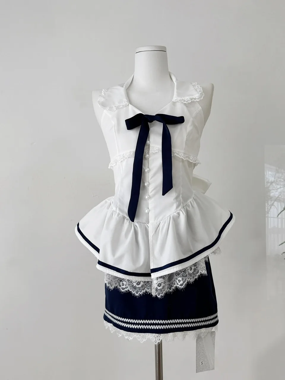 

Chic Lace Trim Blouse And Skirt Set for Women Summer Sle Knot Bal irt with Butt Covering Skirt