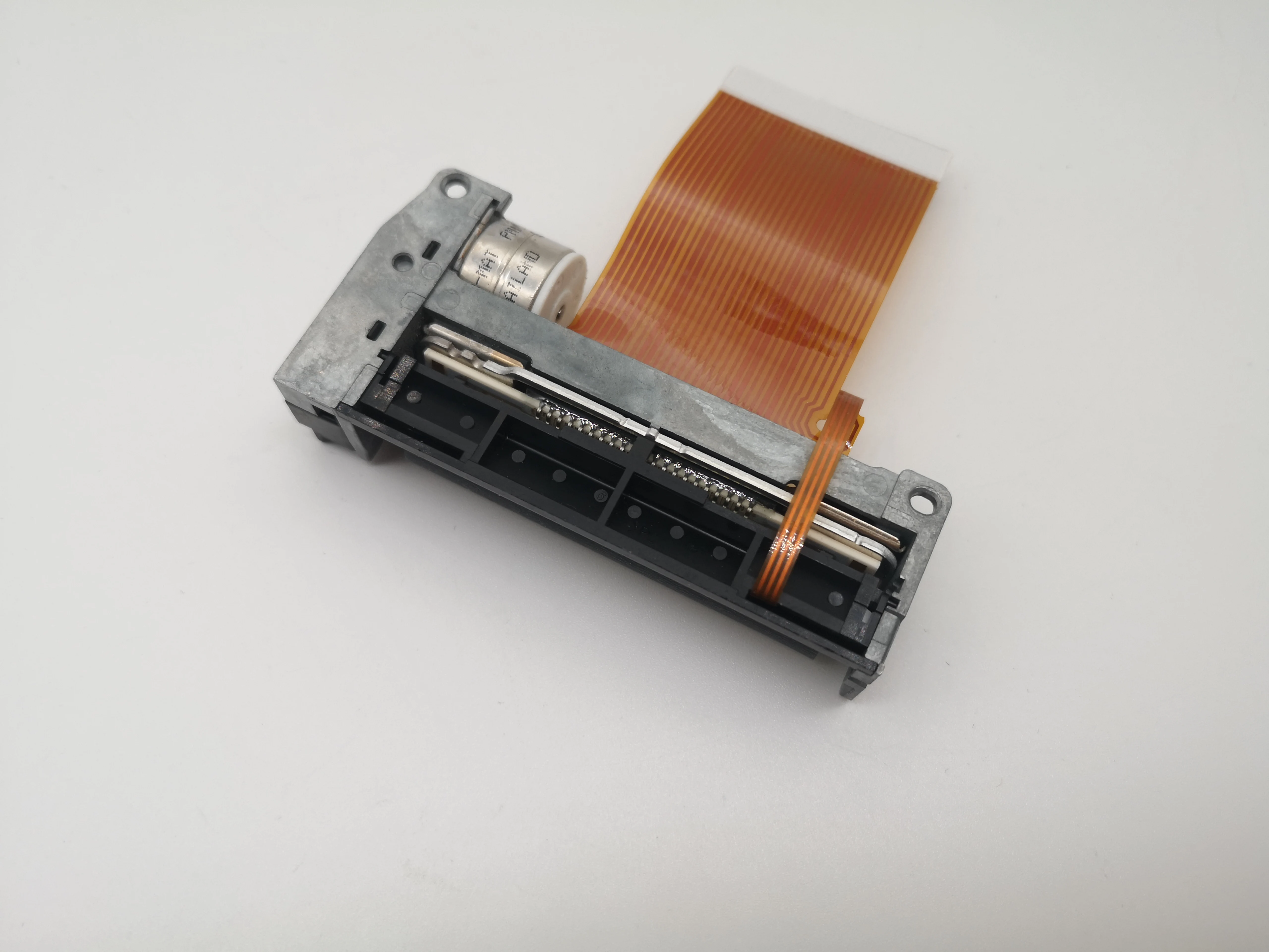 

Печатающая головка для мини-принтера, замена FTP-628MCL103 FTP628MCL103 Печатающая головка с сердечником термопринтера 58 мм